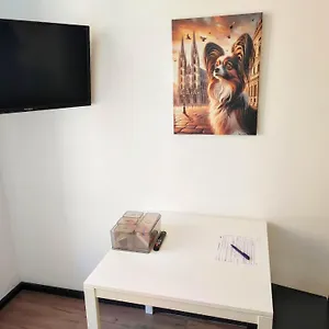  Apartment Old
